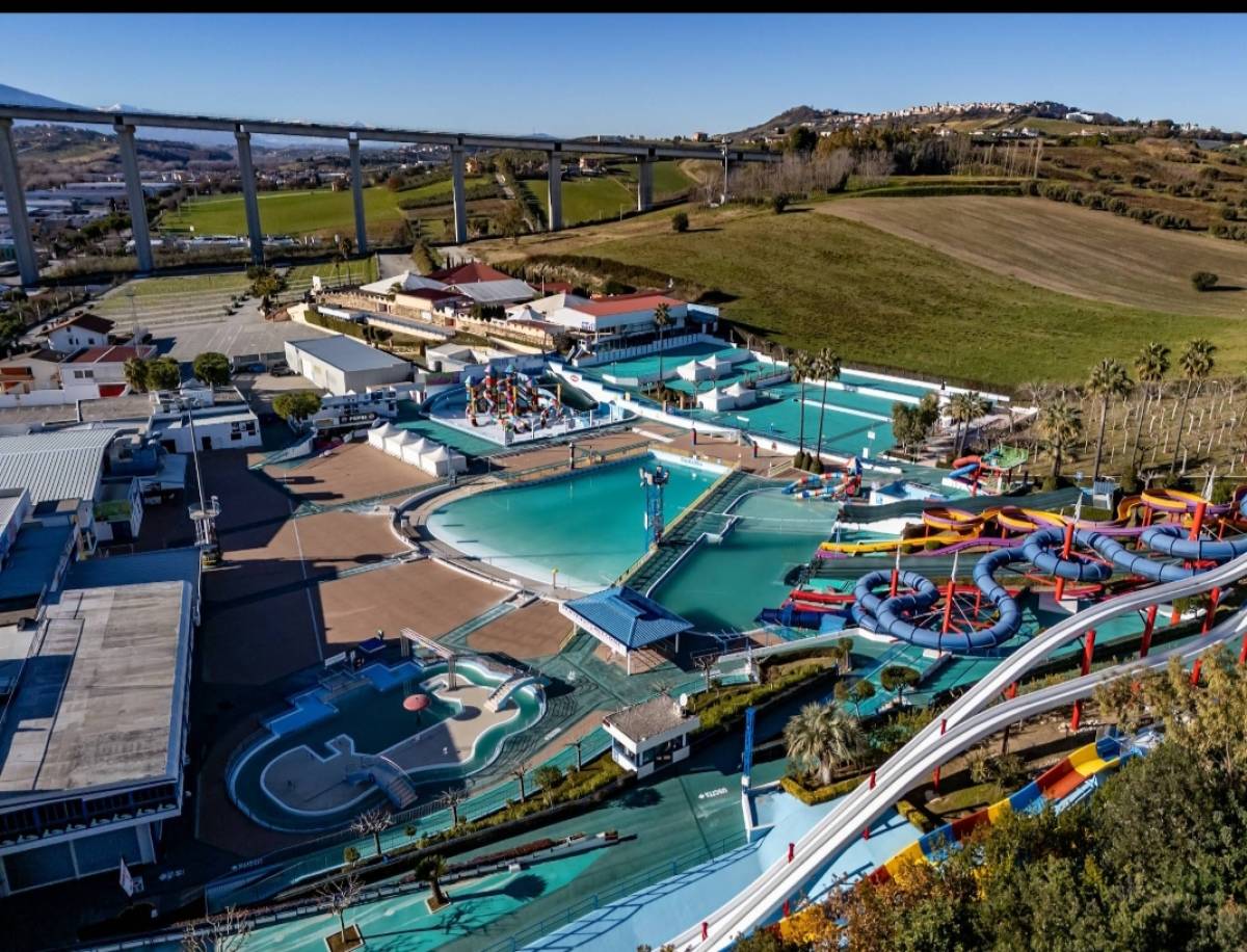 GAGA relax time - Photo 12